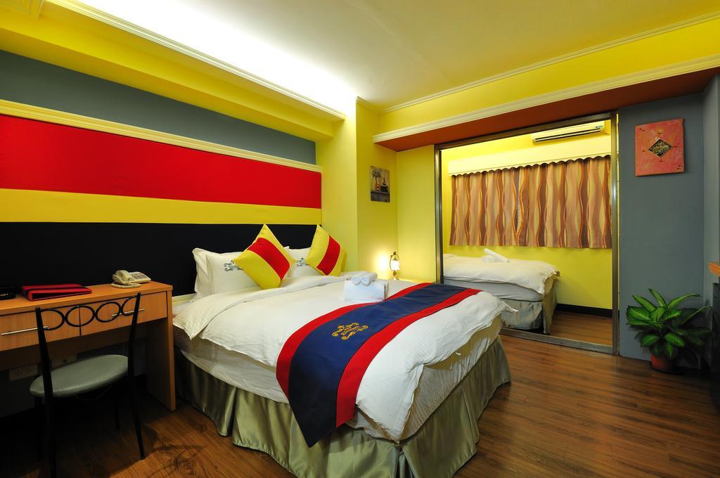 Elizabeth Hotel Taichung Extérieur photo