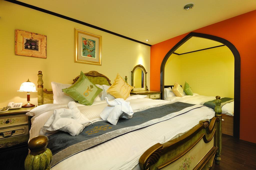 Elizabeth Hotel Taichung Extérieur photo