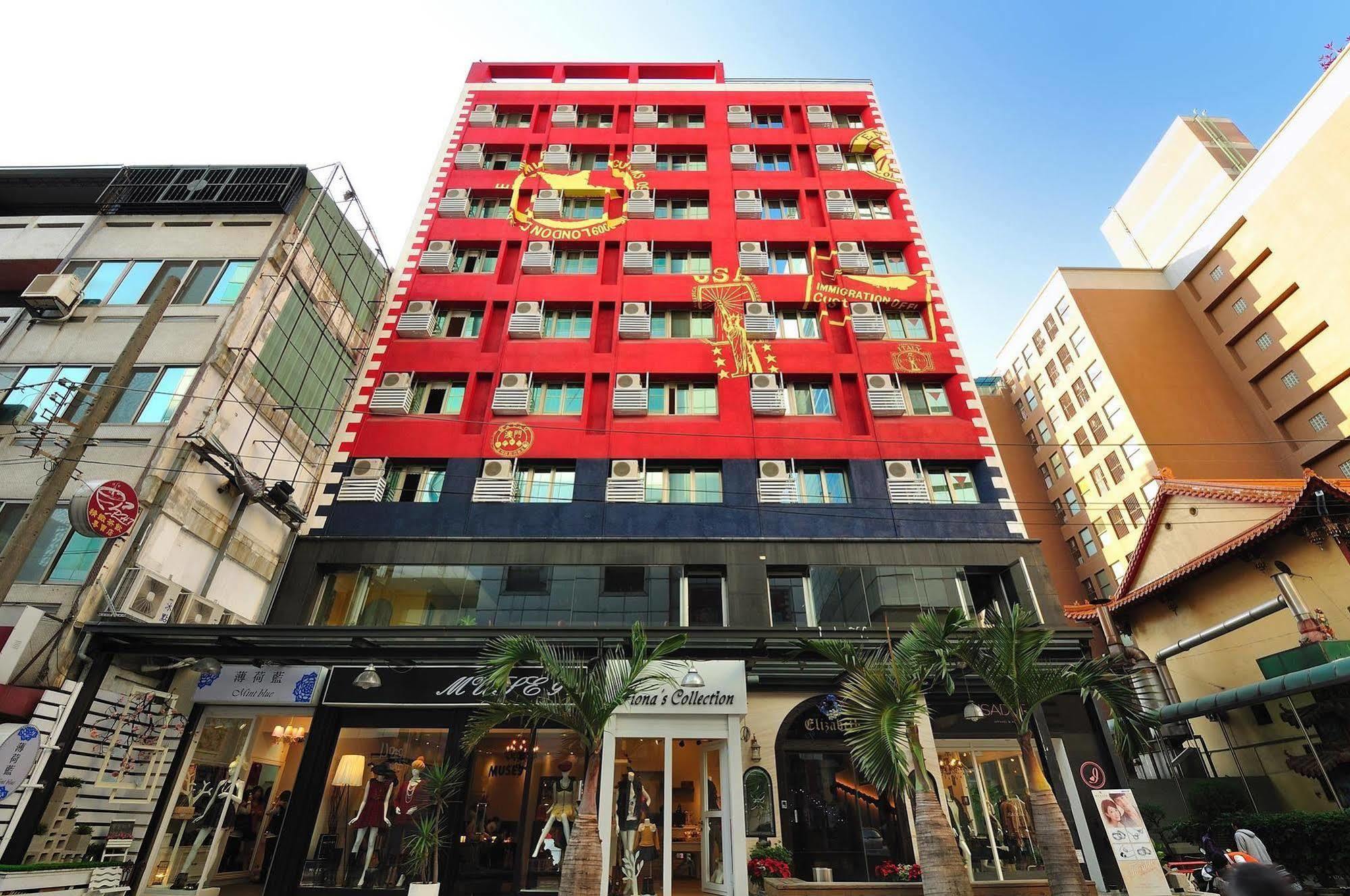 Elizabeth Hotel Taichung Extérieur photo