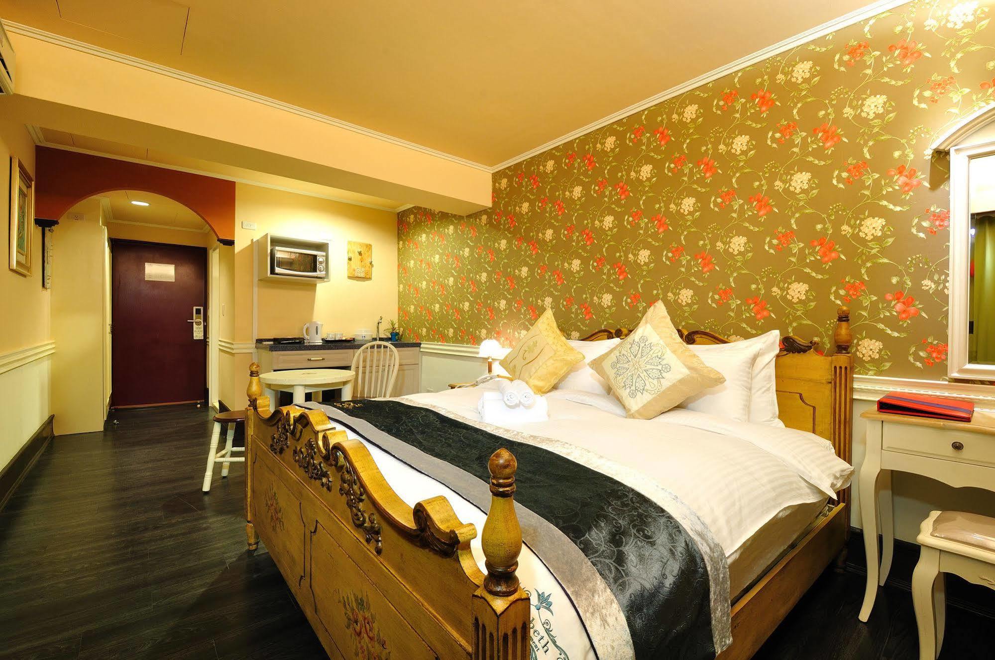 Elizabeth Hotel Taichung Extérieur photo