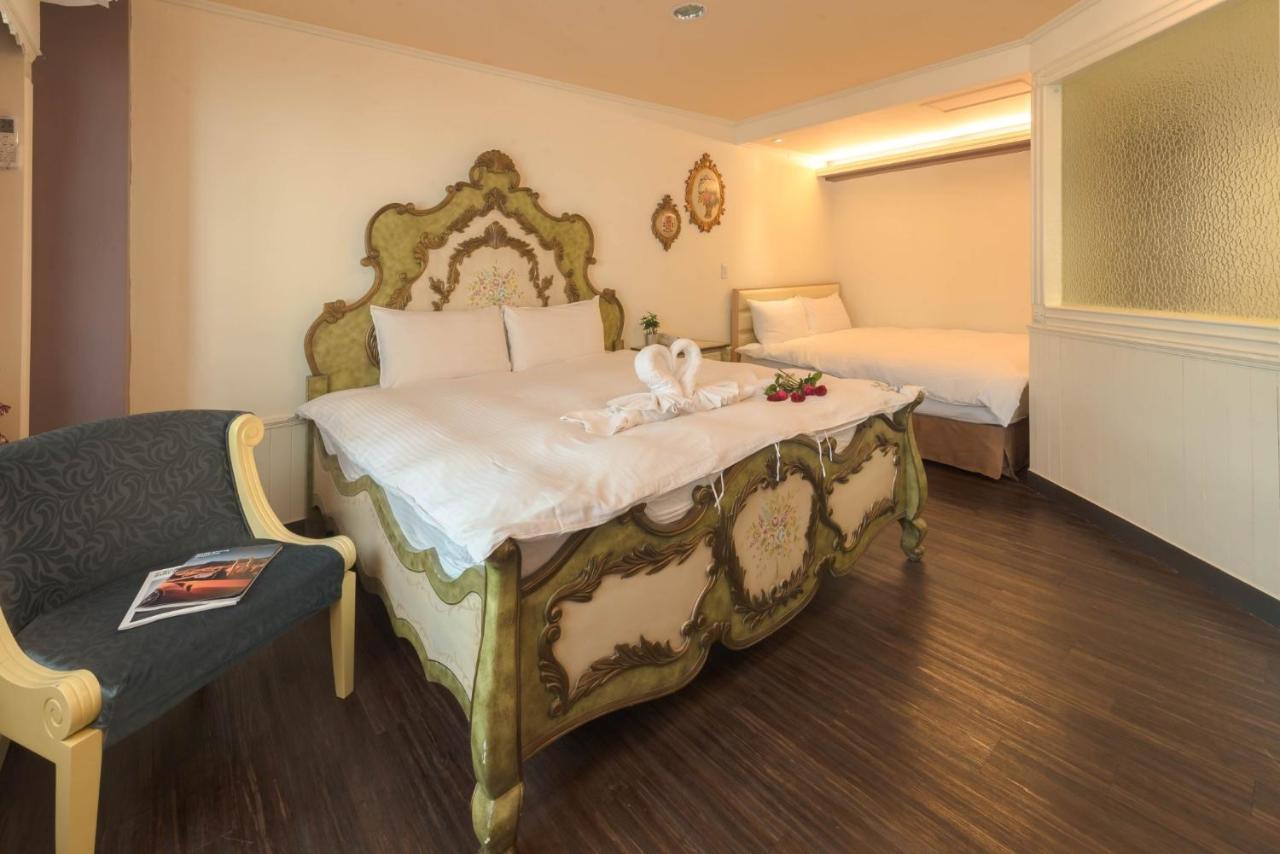 Elizabeth Hotel Taichung Extérieur photo