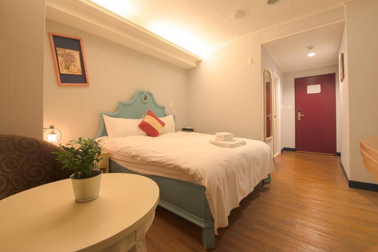 Elizabeth Hotel Taichung Extérieur photo