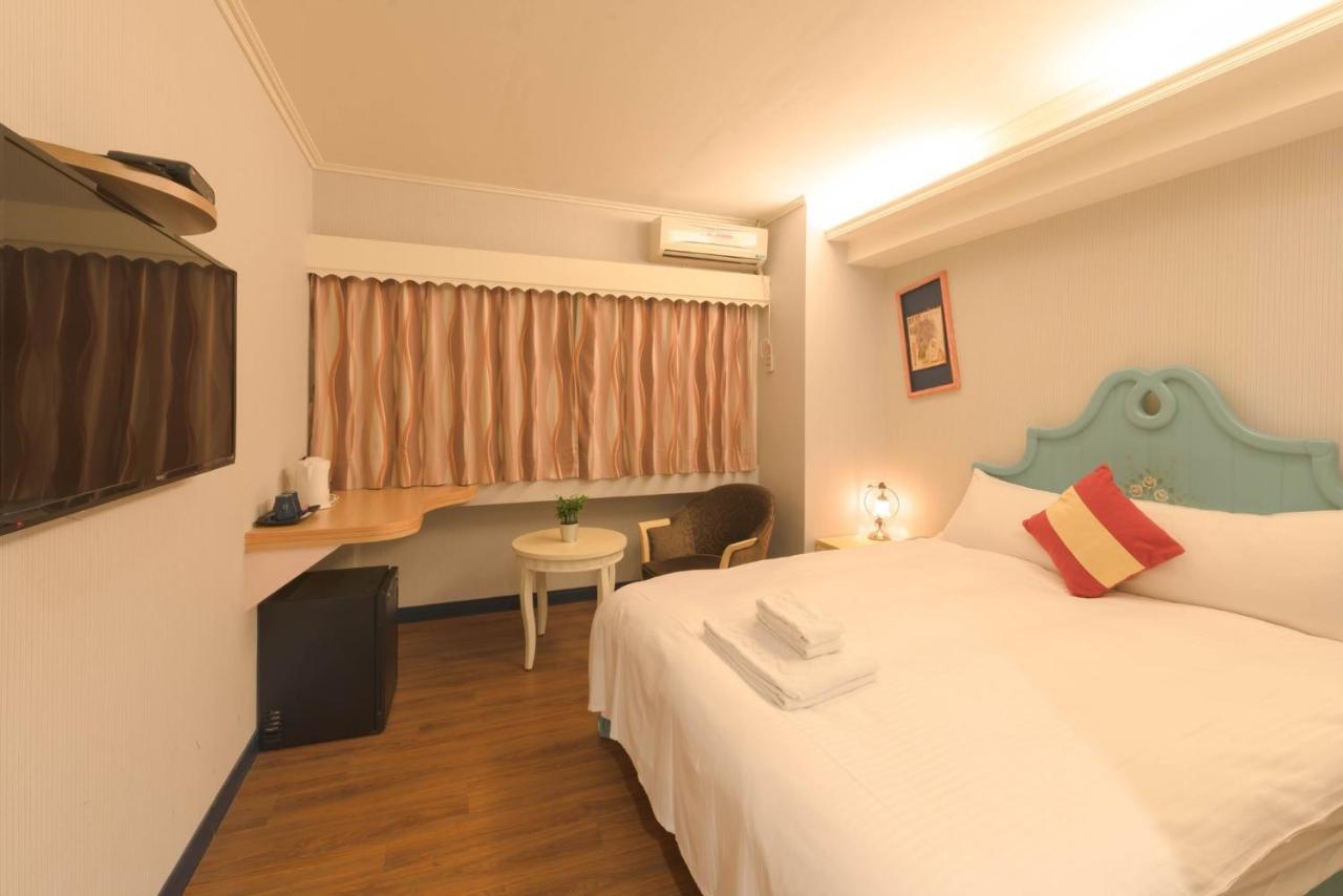 Elizabeth Hotel Taichung Extérieur photo