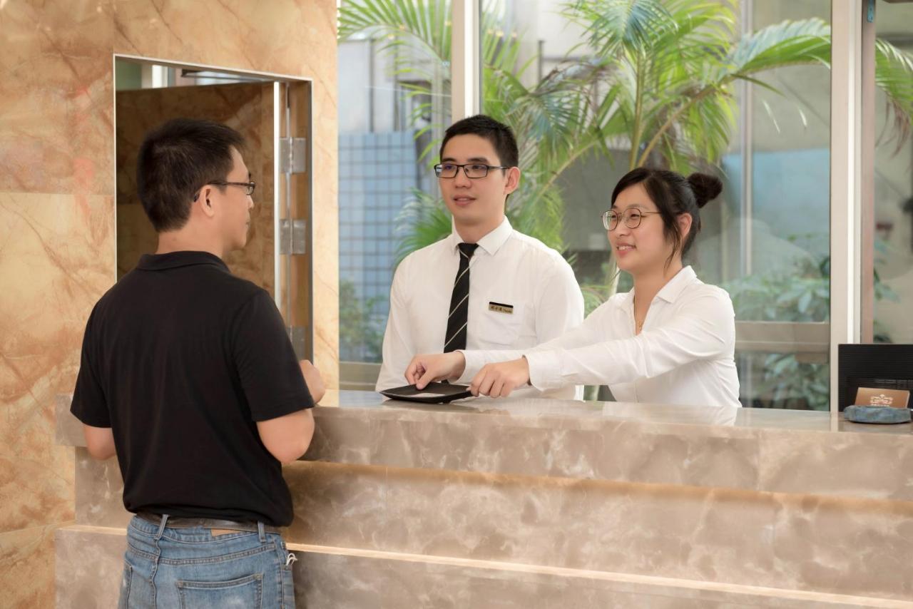 Elizabeth Hotel Taichung Extérieur photo